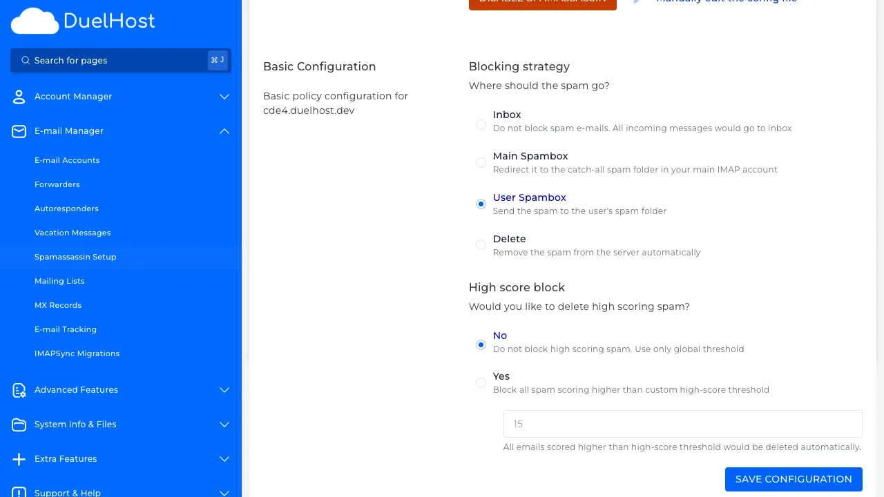 Trin 4: Se SpamAssassin-konfigurationen — aktiver/deaktiver filteret og juster spam-score (lavere = mere aggressiv)